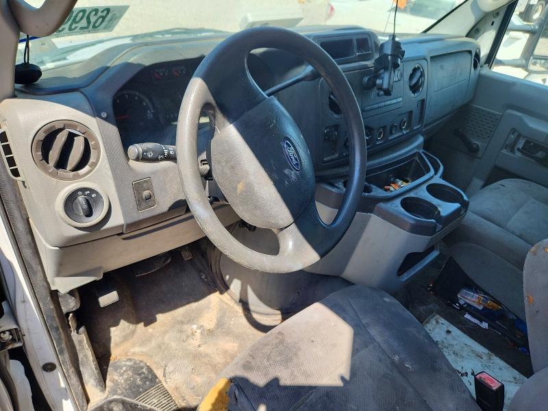 2009 Ford E350 BOX Truck
