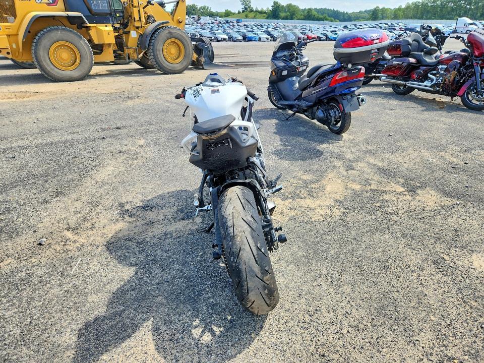 2026 Cf Moto 675SS