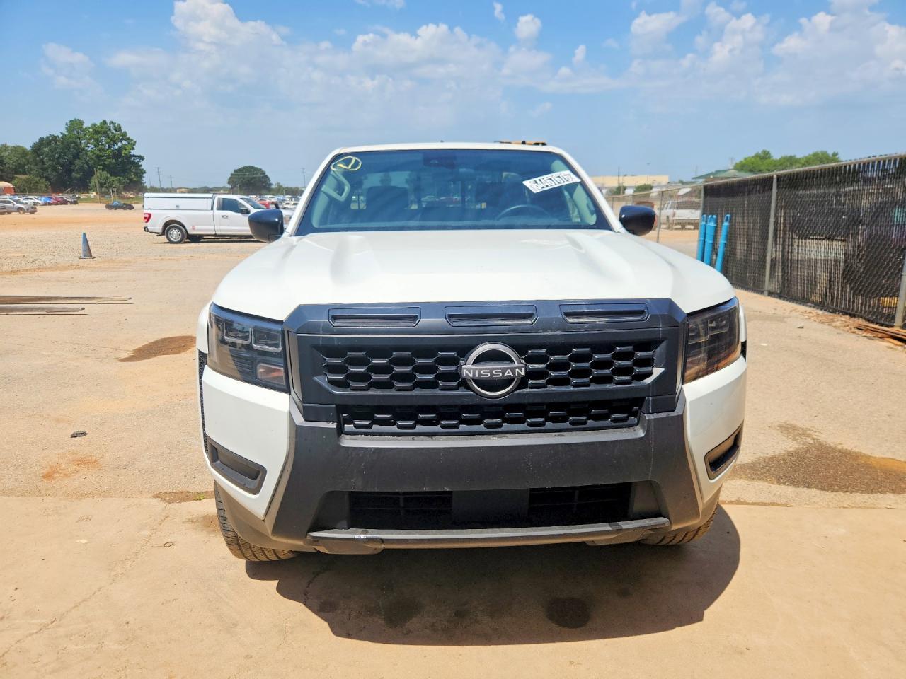 2026 Nissan Frontier S