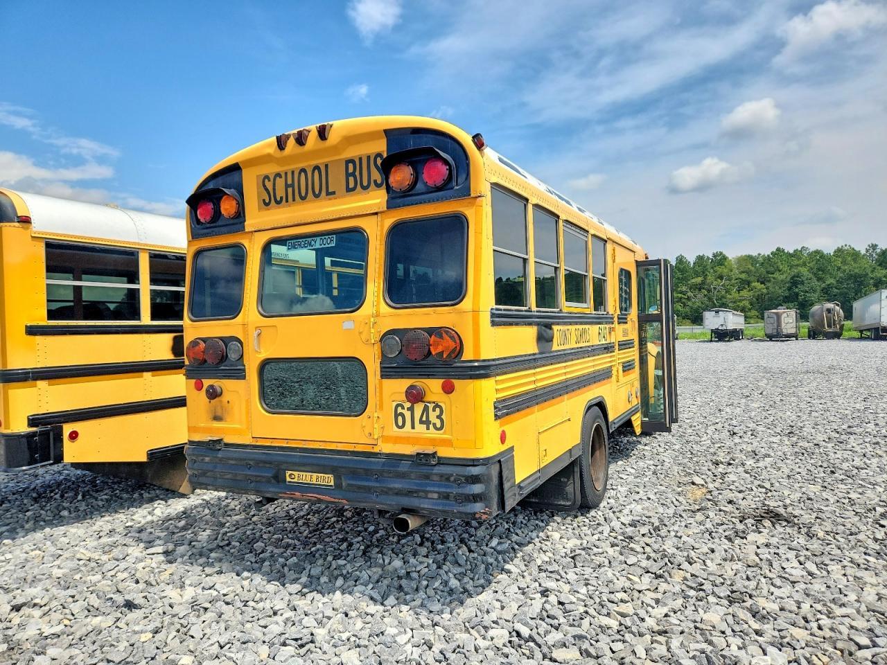 2000 International 3000 3800