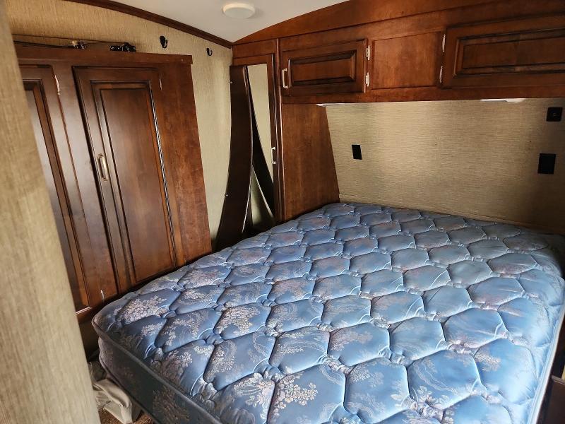 2016 Keystone Outback Camper