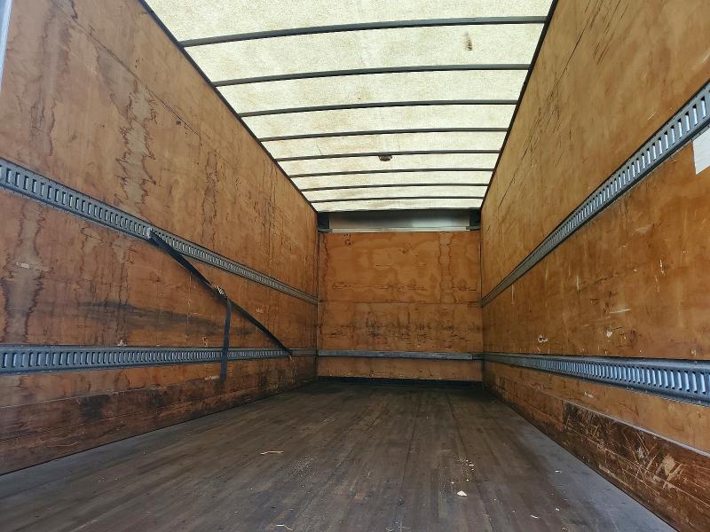 2016 Peterbilt 348 BOX Truck