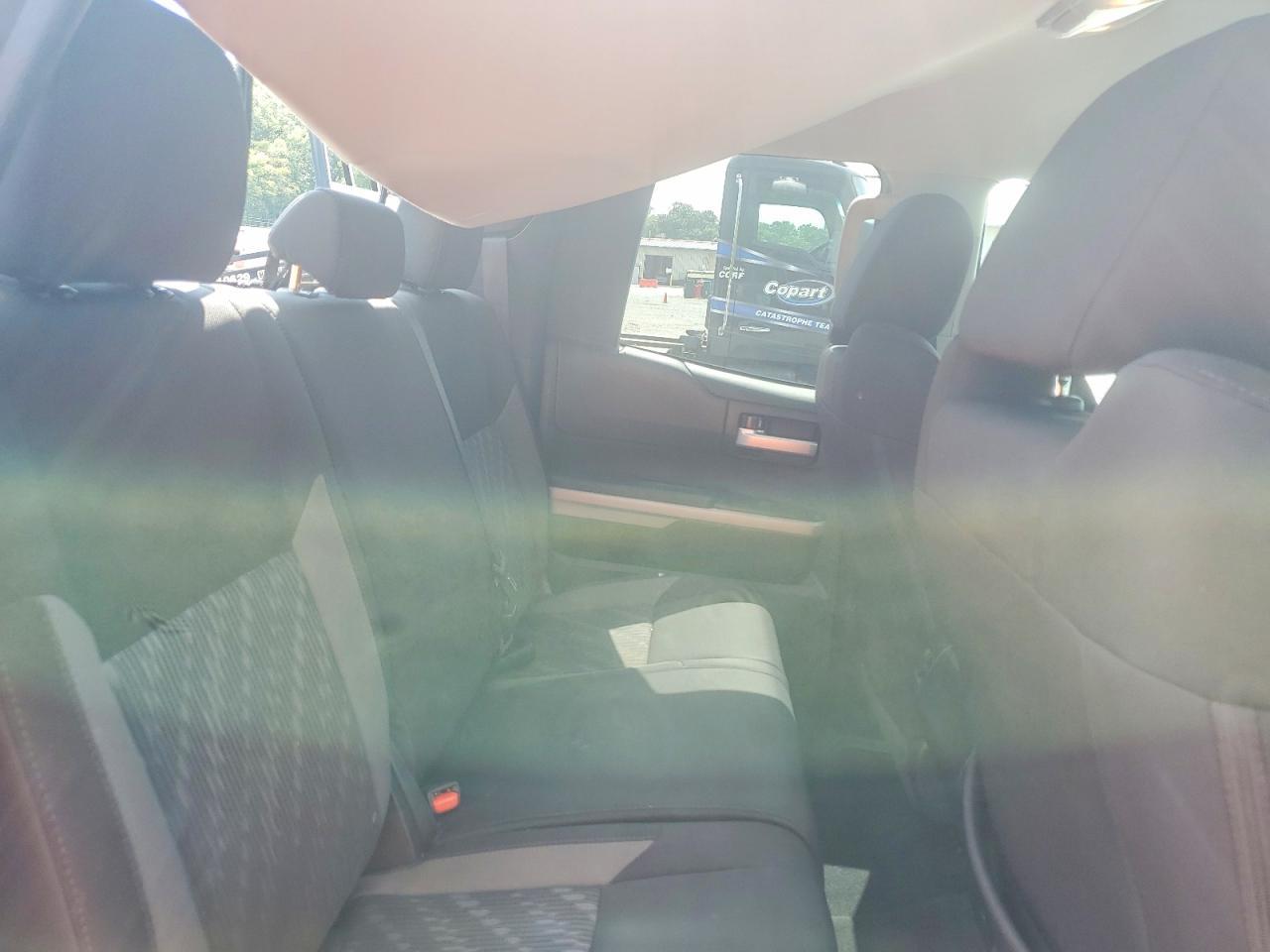 2018 Toyota Tundra SR5