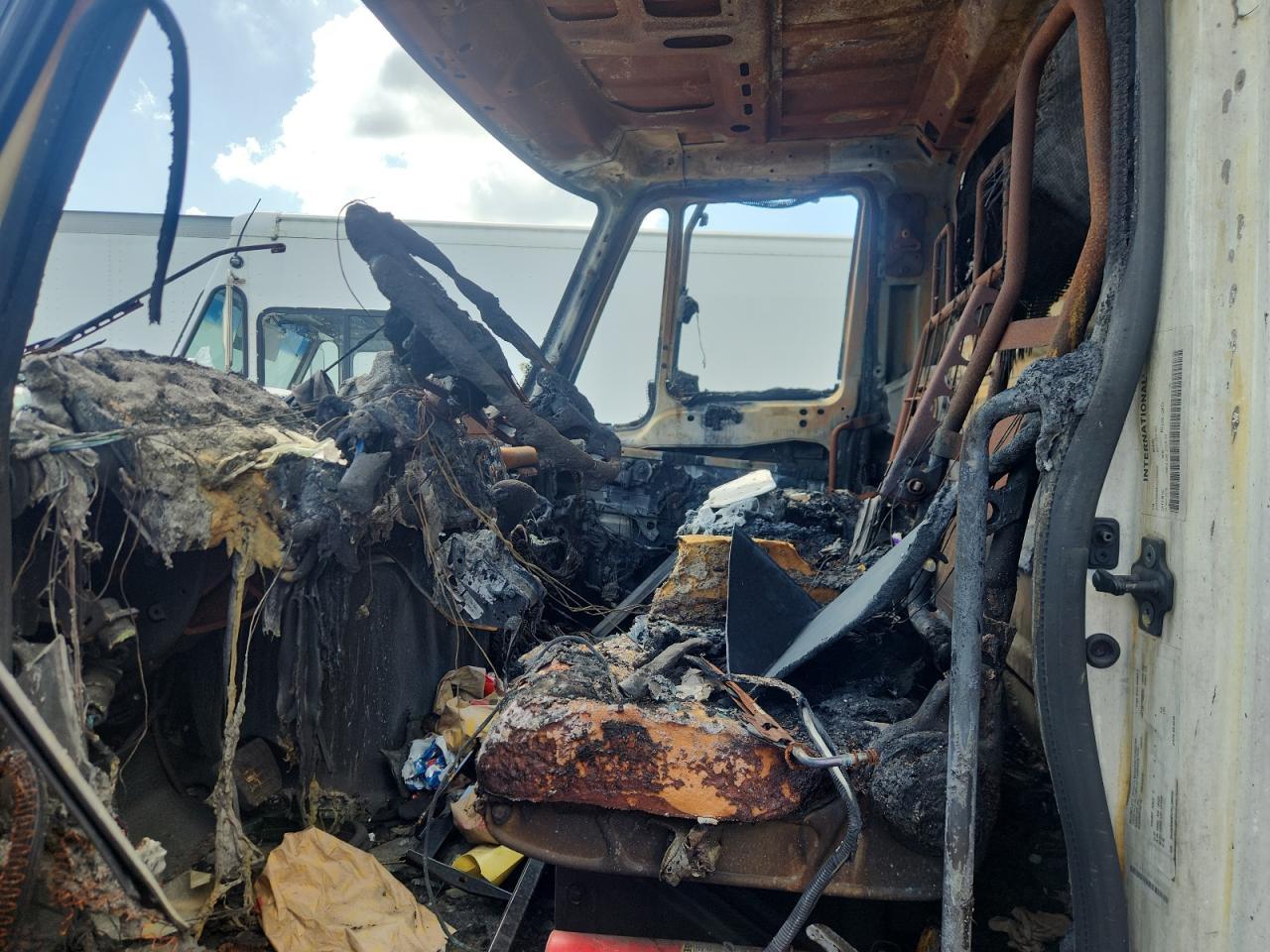 2019 International 4300 Refrigerated BOX Truck
