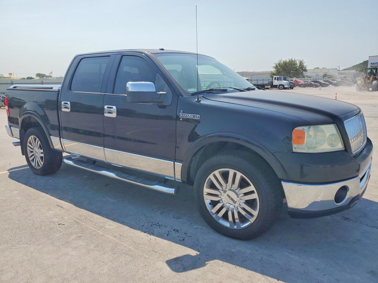 2006 Lincoln Mark LT