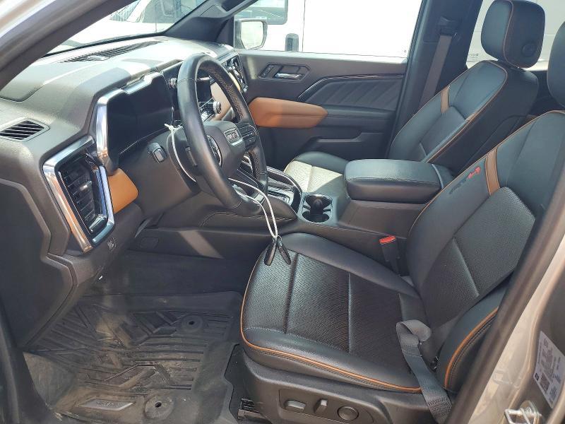 2023 GMC Canyon AT4