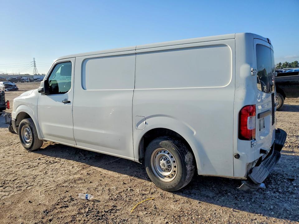 2017 Nissan NV 2500 HD S