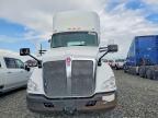 2016 Kenworth T680 Semi Truck
