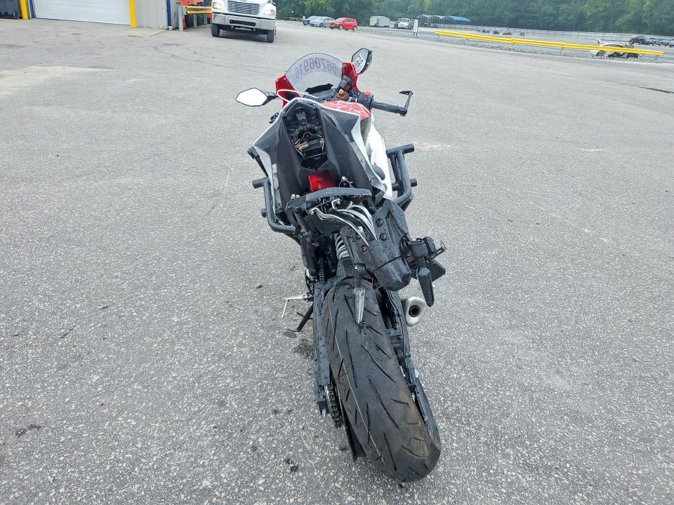 2026 Yamaha YZF690 S