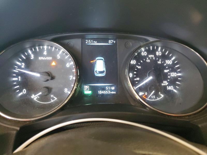 2017 Nissan Rogue sv