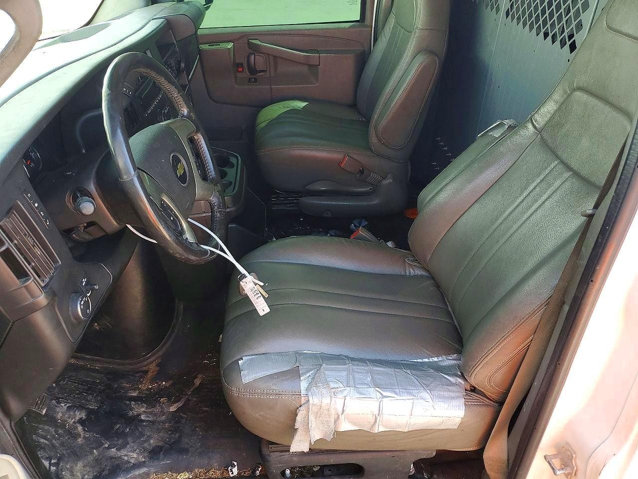 2017 Chevrolet Express G2500