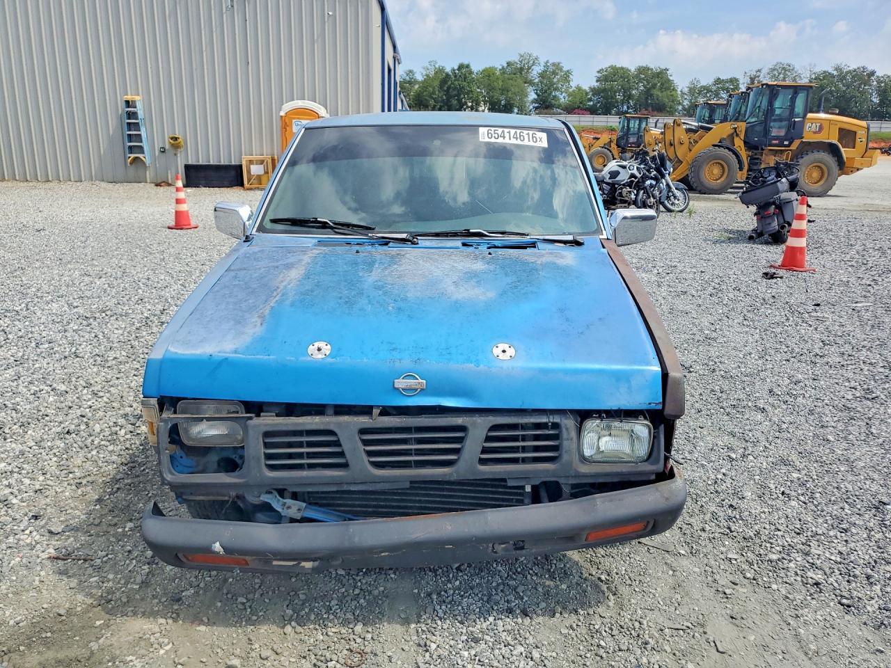 1995 Nissan Truck Base