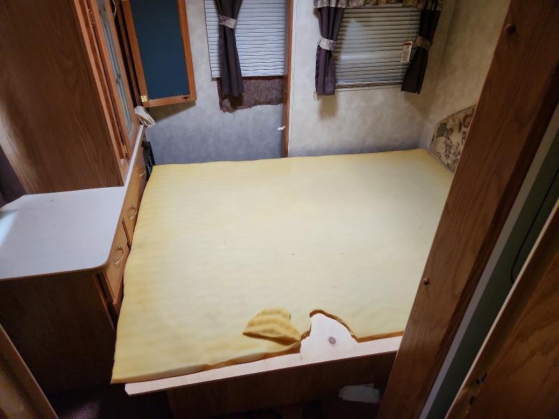 2004 Keystone Springdale Camper