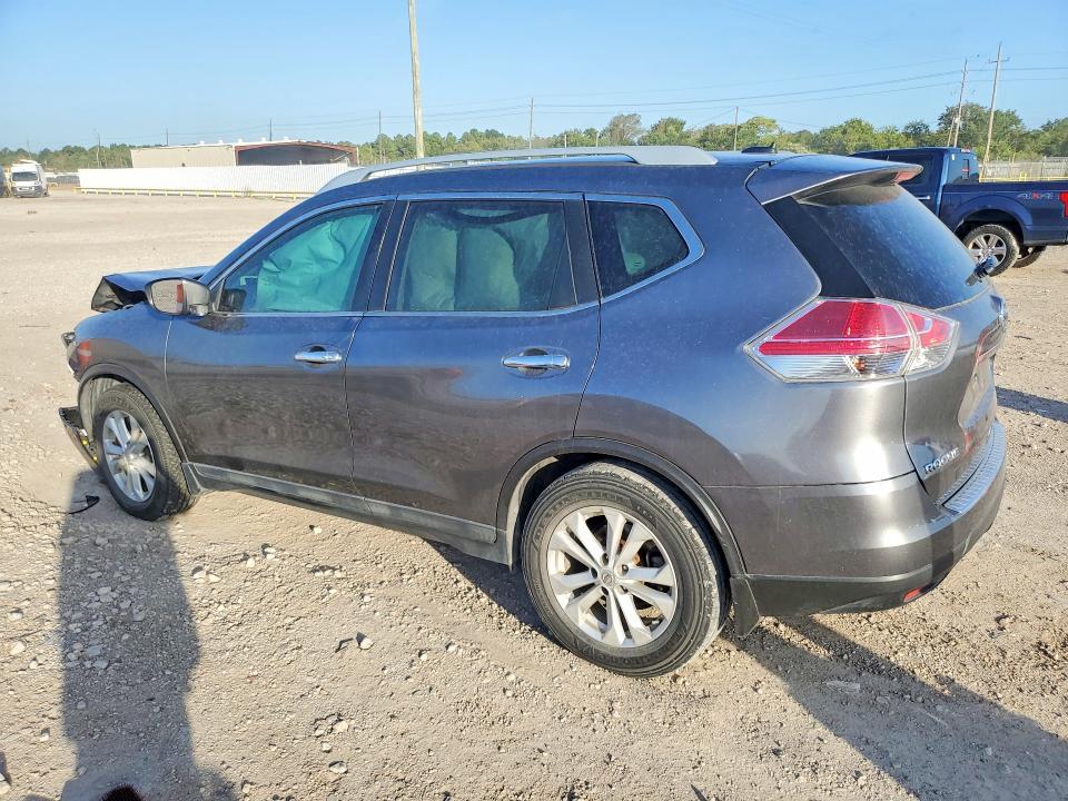 2015 Nissan Rogue sv