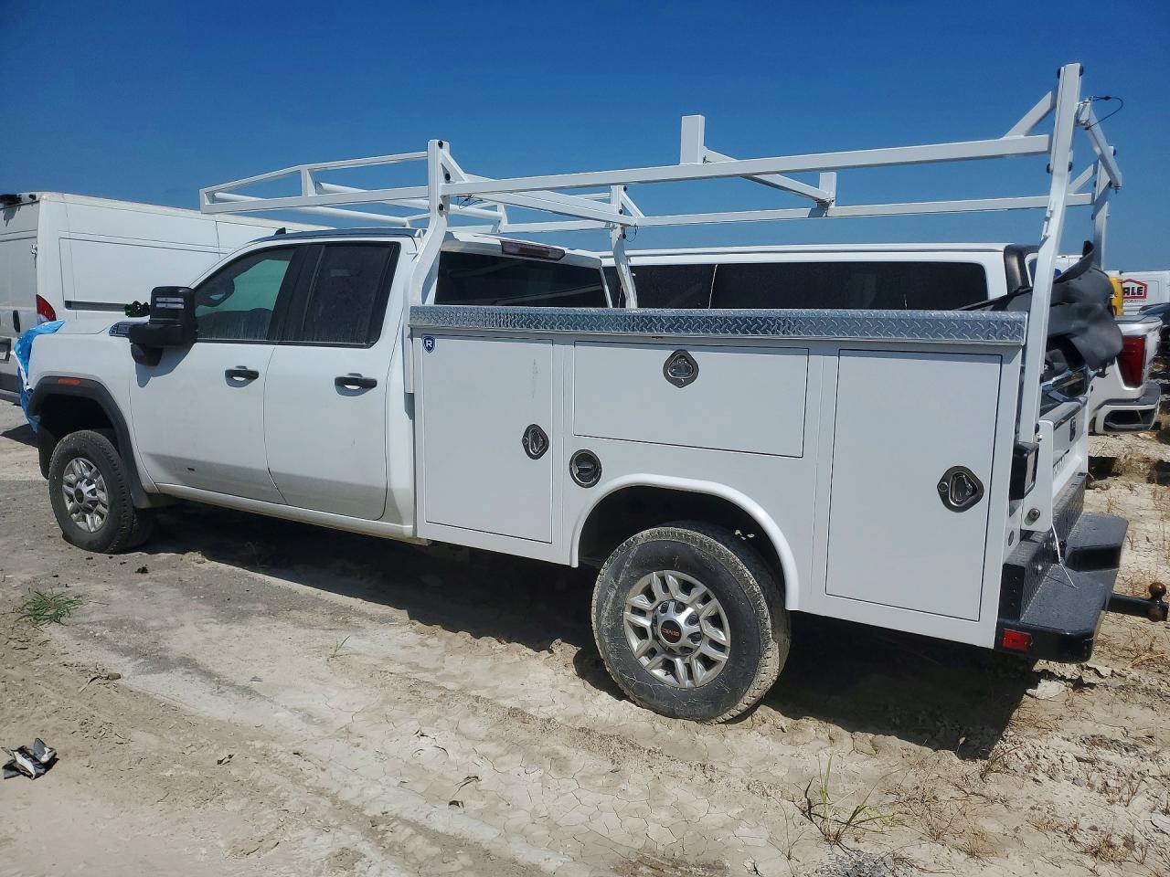 2025 GMC Sierra K2500 Heavy Duty