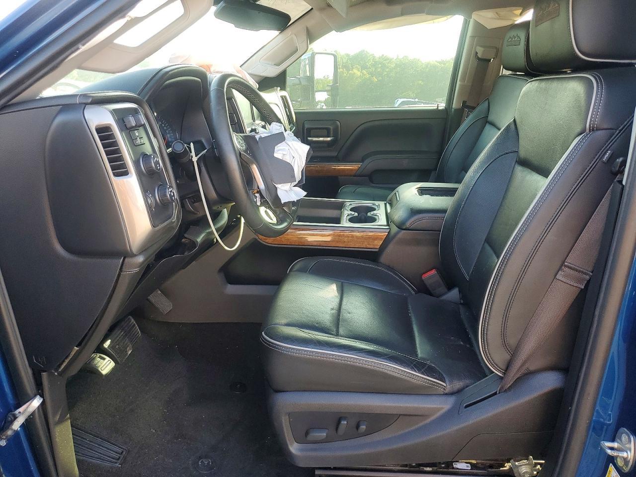 2017 Chevrolet Silverado K2500 High Country