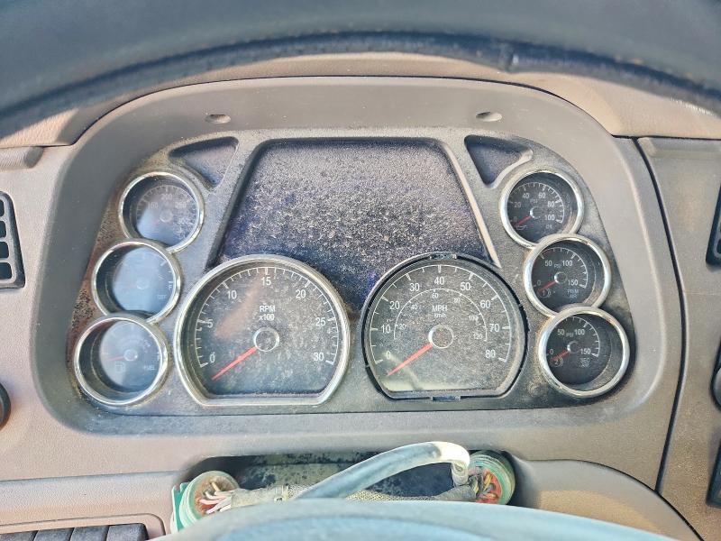 2015 Peterbilt 579