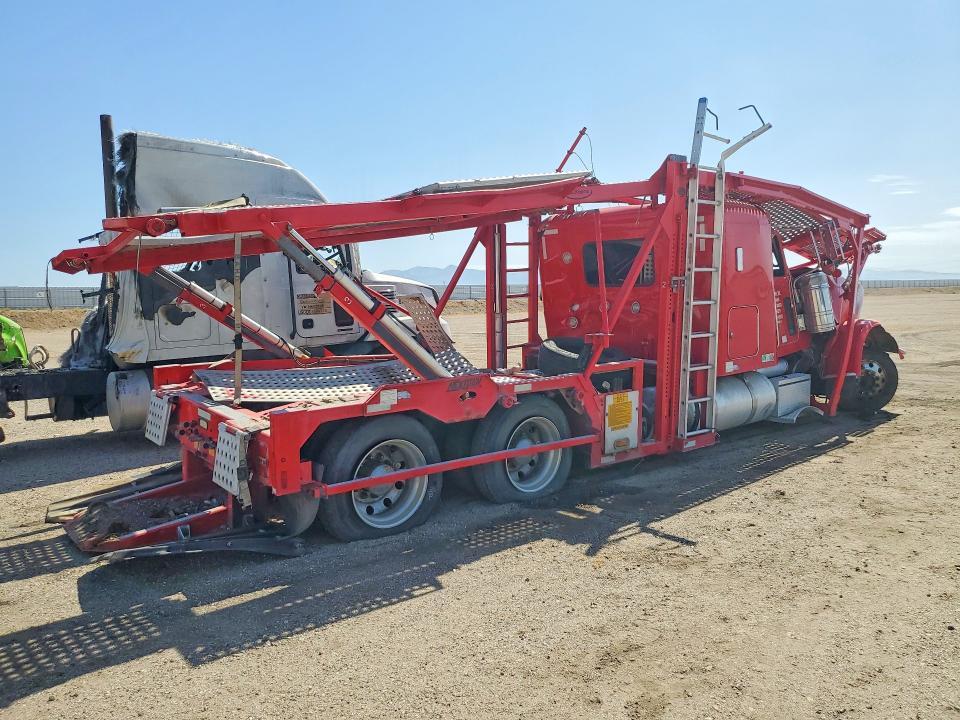2019 Peterbilt 389 Car Hauler Truck
