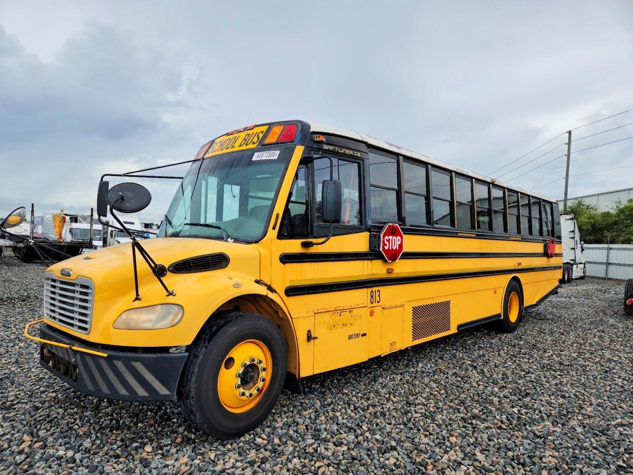 2009 Thomas SAF-T-LINER C2-School Bus