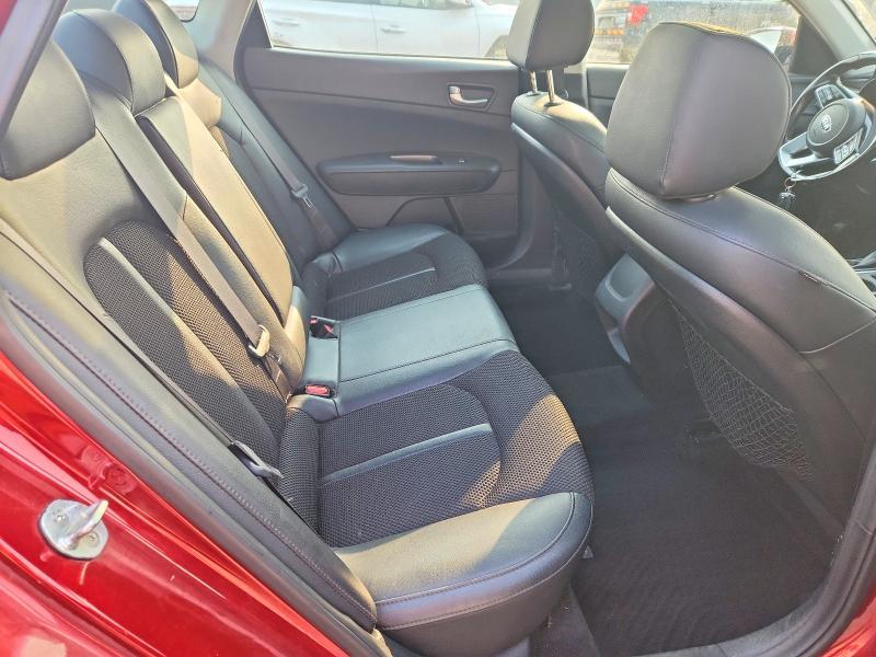 2019 KIA Optima S