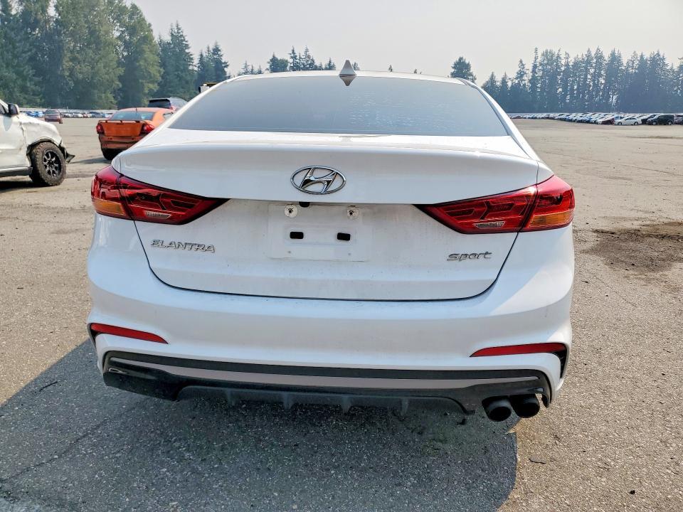 2018 Hyundai Elantra Sport