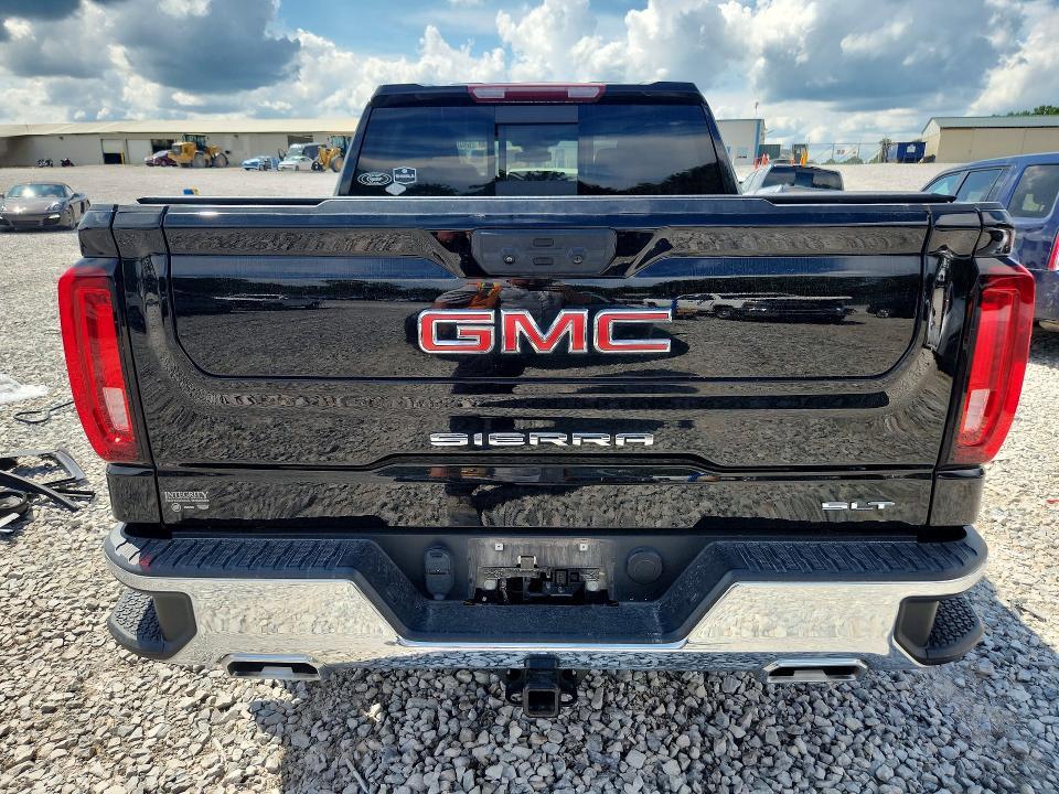 2023 GMC Sierra K1500 SLT
