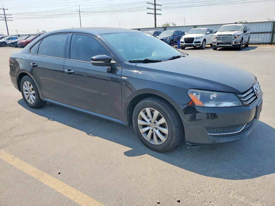 2015 Volkswagen Passat S