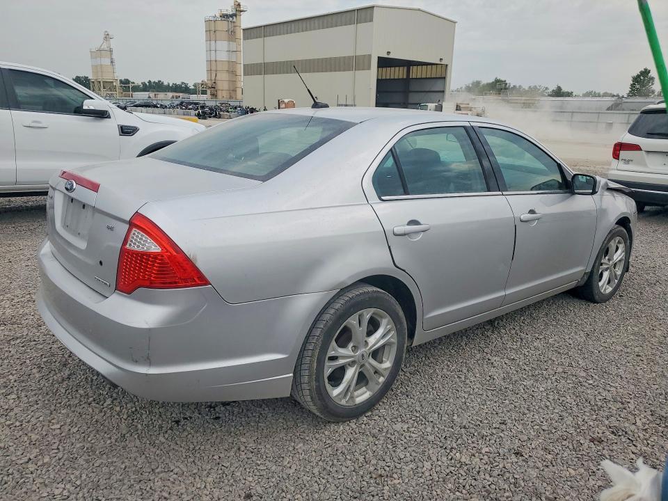 2012 Ford Fusion se