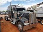 2004 Kenworth W900 Semi Truck