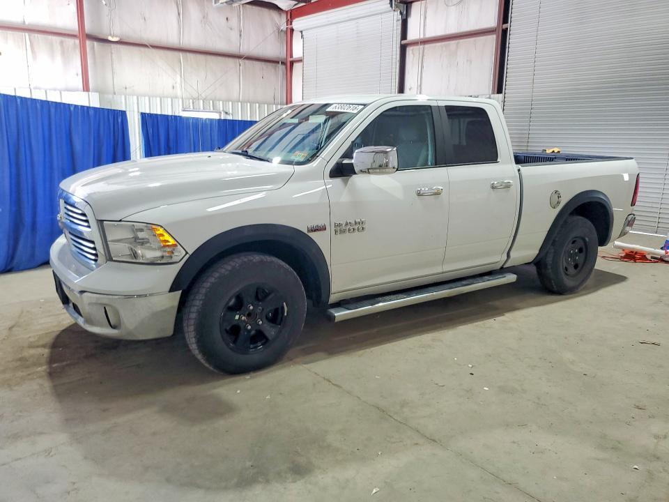 2015 Dodge RAM 1500 SLT
