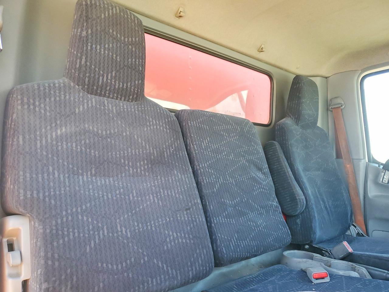 2018 Hino 195