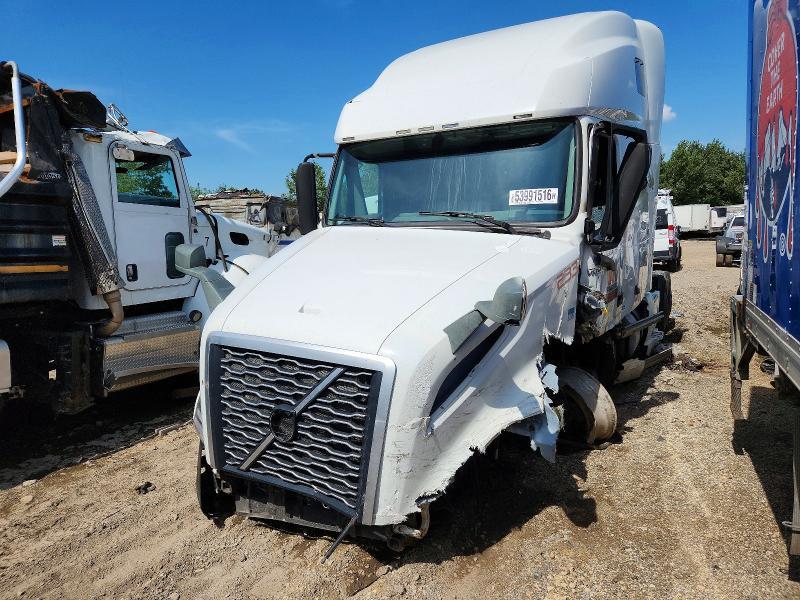 2019 Volvo VNL Semi Truck