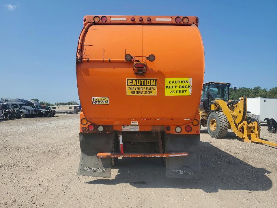 2018 Mack 600 LR600