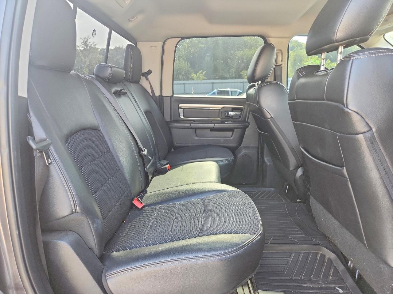 2018 Dodge RAM 1500 Sport