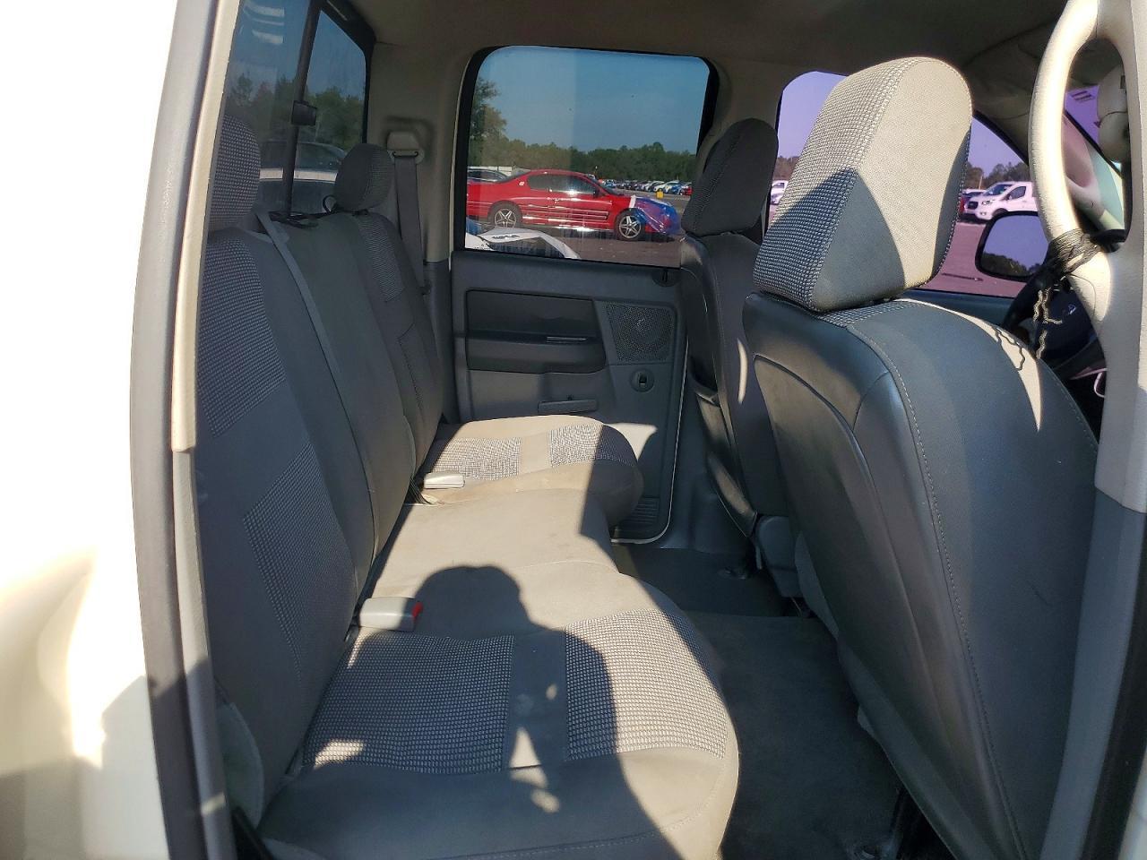 2006 Dodge RAM 1500 ST