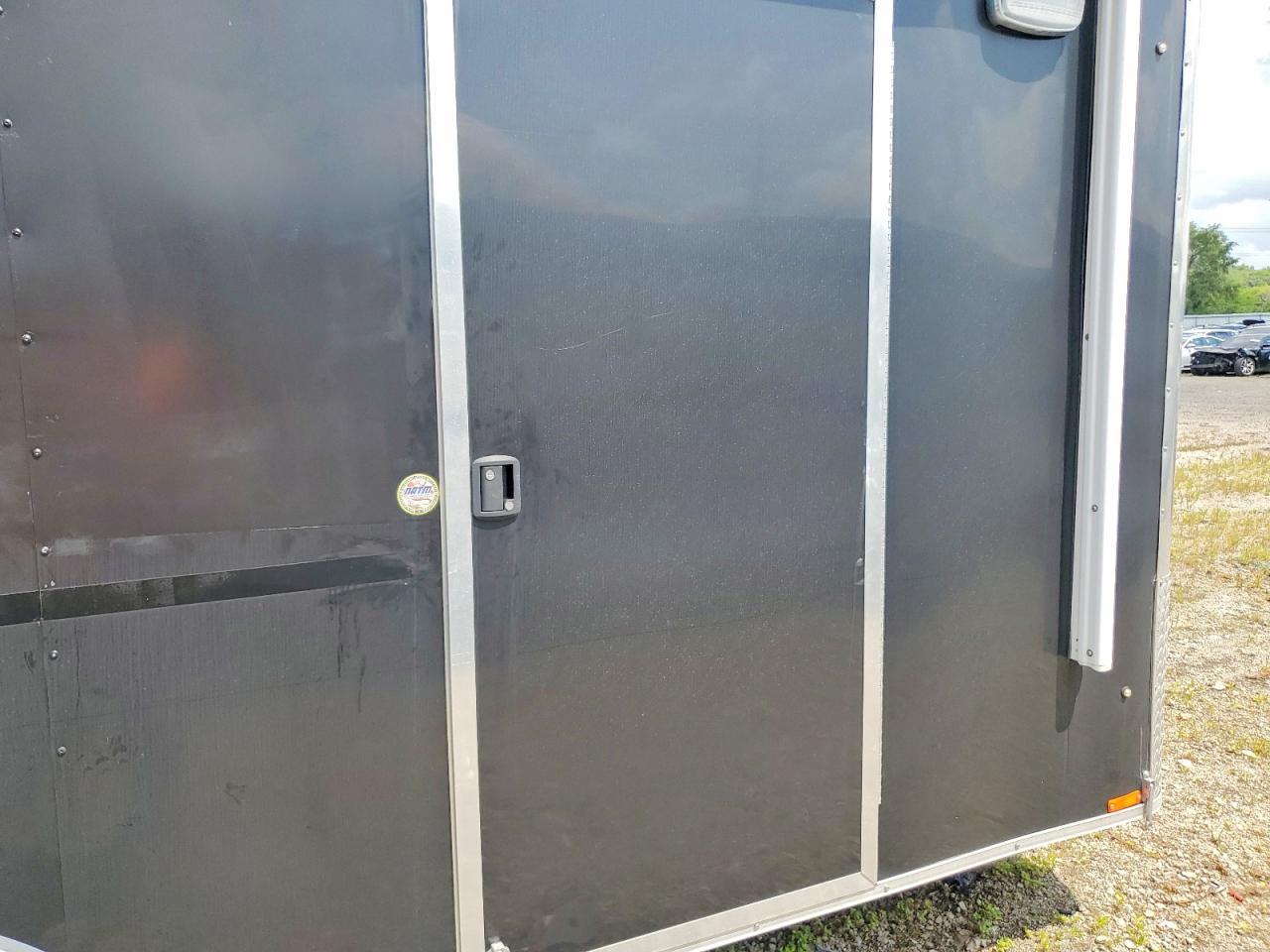 2019 LGS 2018 LGS CLS 85X18 TE2 Enclosed Cargo Trailer