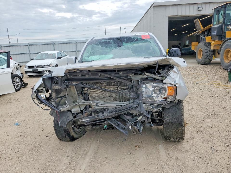 2018 GMC Canyon SLE