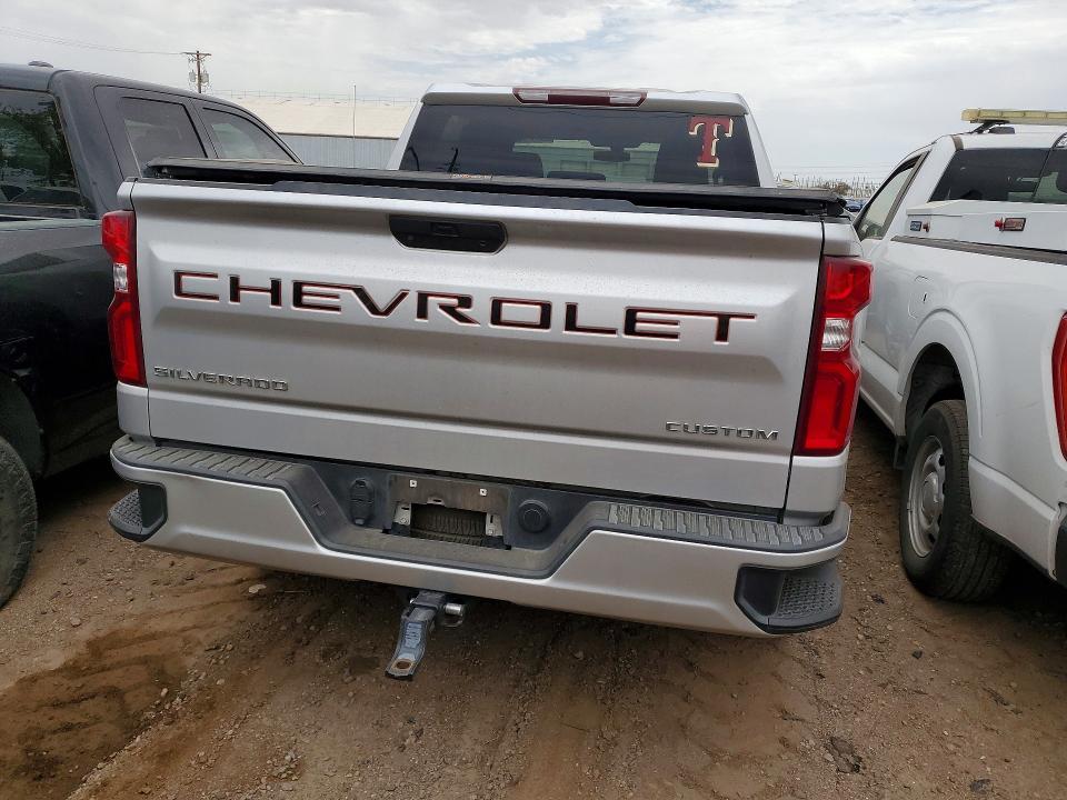 2021 Chevrolet Silverado C1500 Custom