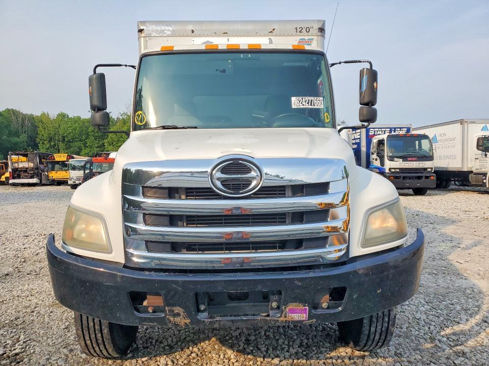 2015 Hino 258 268