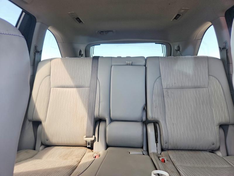 2016 Toyota Highlander le Plus