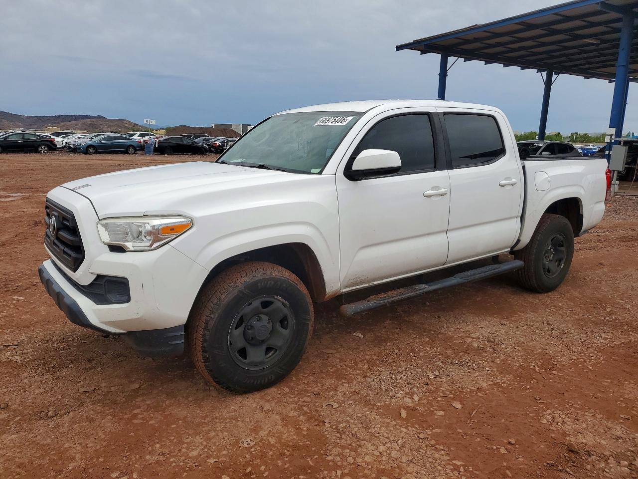 2017 Toyota Tacoma SR