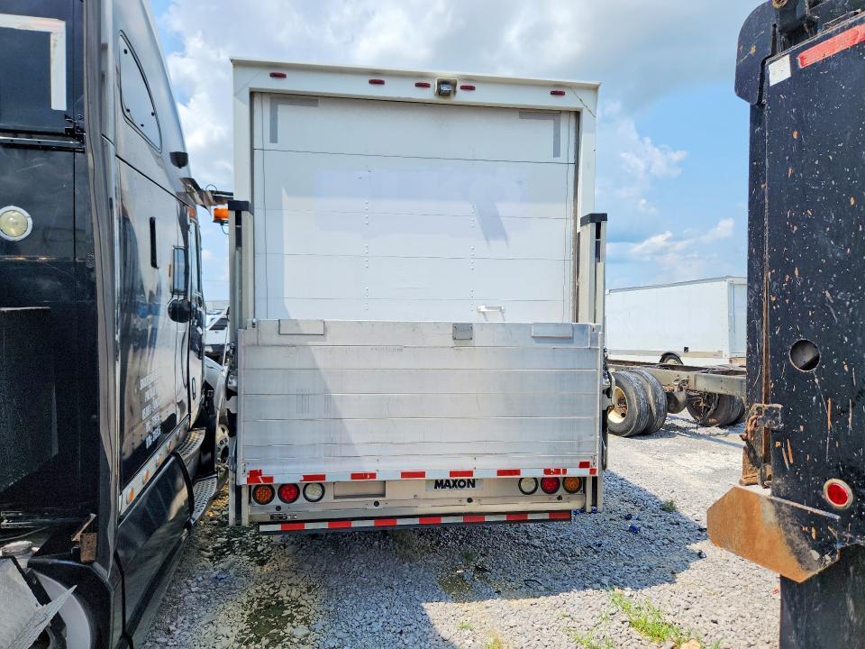 2019 Isuzu NPR HD BOX Truck