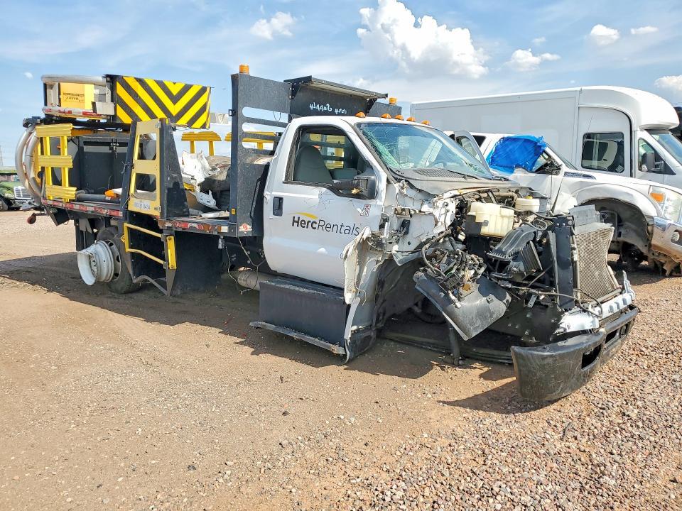 2022 Ford F750 Super Duty Flatbed Truck With Crash Attenuato