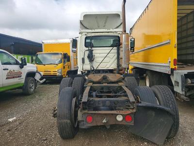 2012 International 8600 Semi Truck