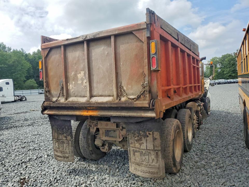 2007 Mack 700 CTP700