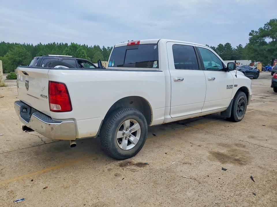 2017 Dodge RAM 1500 SLT