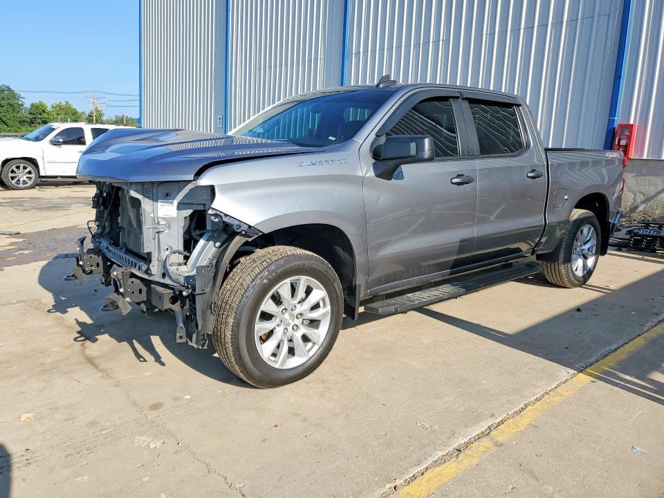 2020 Chevrolet Silverado K1500 Custom