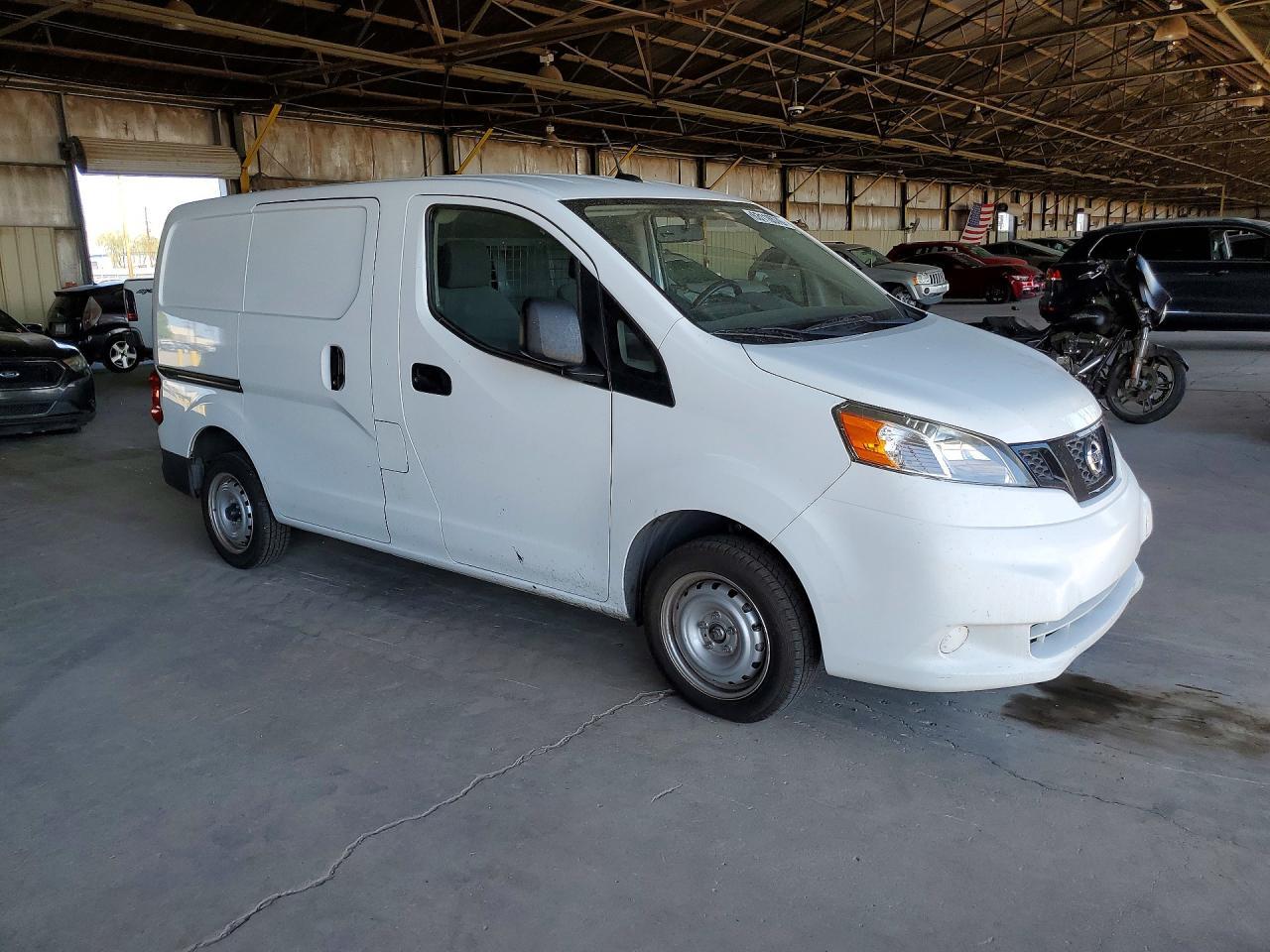 2021 Nissan NV200 S