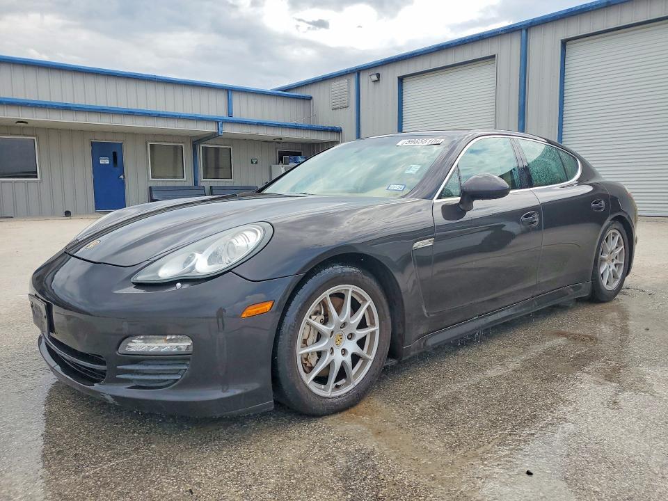 2011 Porsche Panamera s