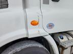 2016 Freightliner Cascadia 1-Semi Truck
